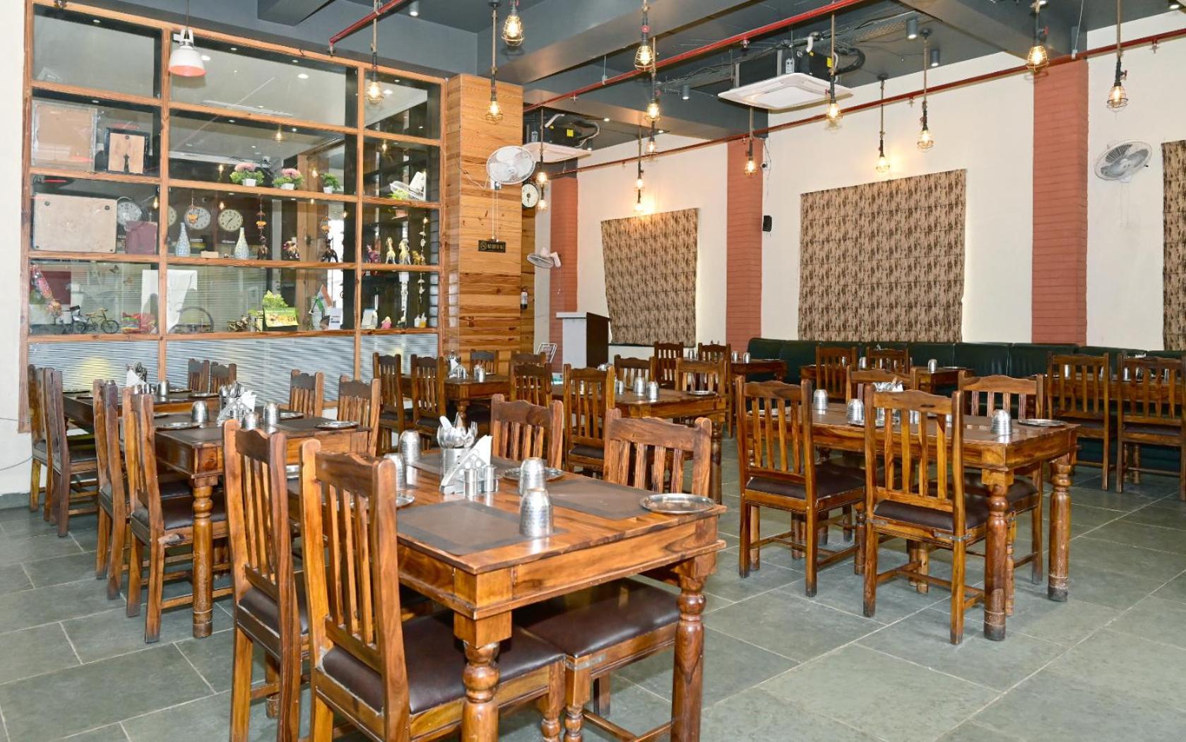 Hotel Rr 62-Jaipur City Centre Hotel المظهر الخارجي الصورة