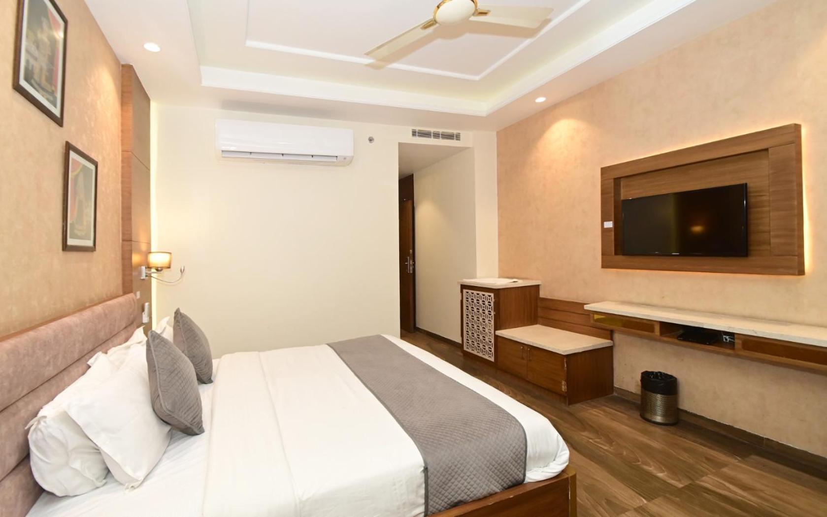 Hotel Rr 62-Jaipur City Centre Hotel المظهر الخارجي الصورة