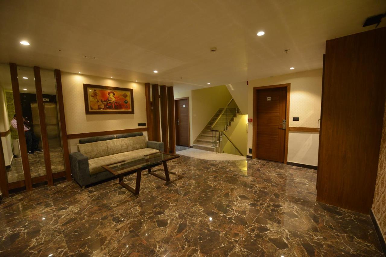 Hotel Rr 62-Jaipur City Centre Hotel المظهر الخارجي الصورة