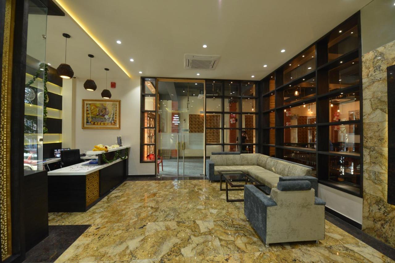 Hotel Rr 62-Jaipur City Centre Hotel المظهر الخارجي الصورة
