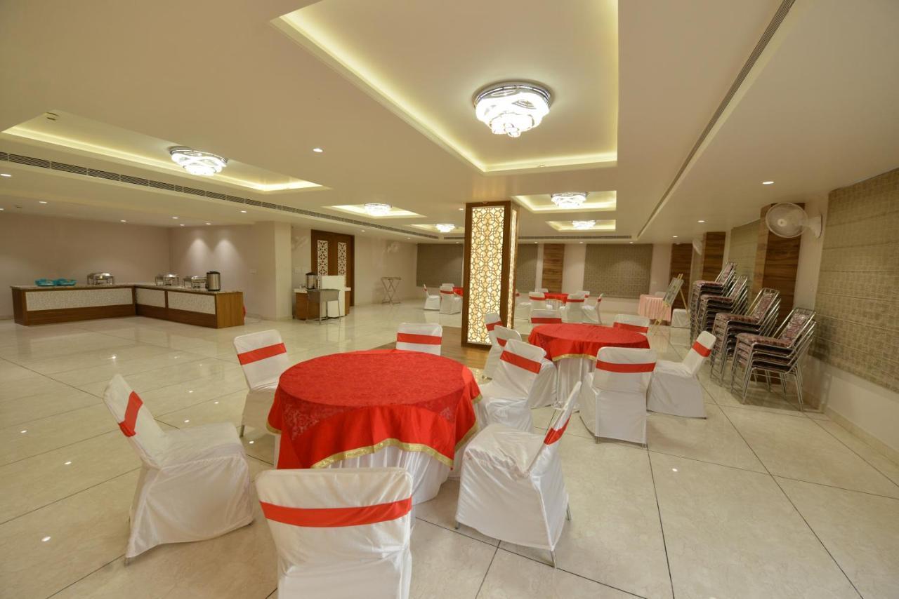Hotel Rr 62-Jaipur City Centre Hotel المظهر الخارجي الصورة